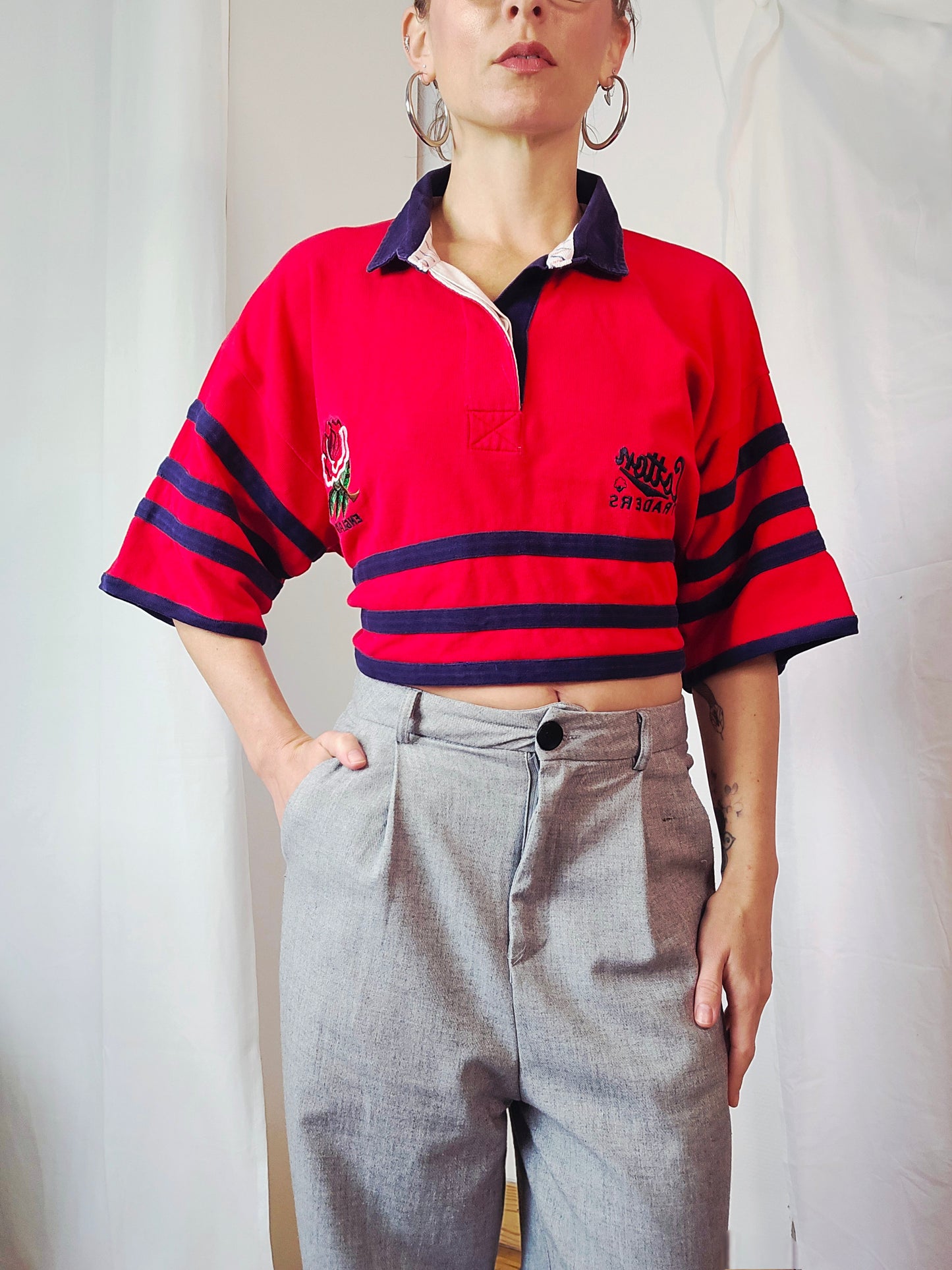 Le Polo Dos Nu Rouge